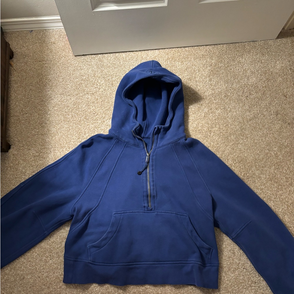 Purple\blue lululemon scuba 1/2 zip sweatshirt cropped